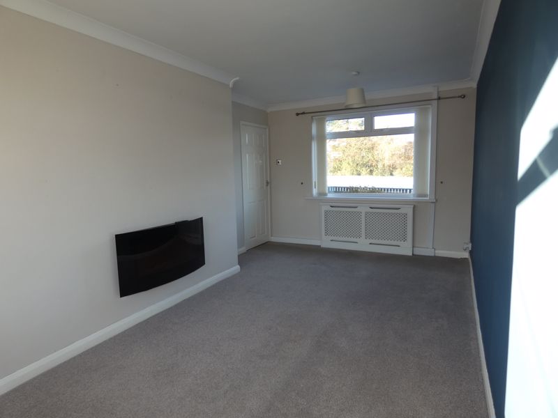 Lounge- click for photo gallery